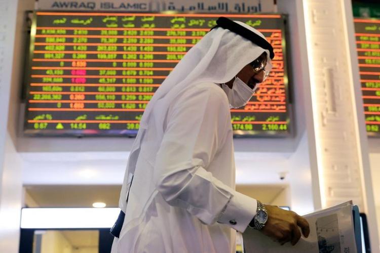 هبوط معظم أسواق الأسهم في الخليج بسبب المخاوف من أوميكرون