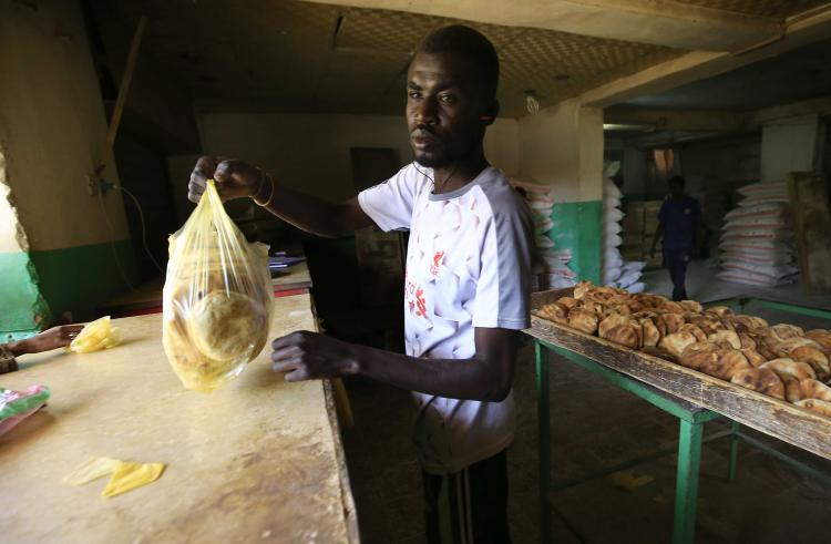 معدل التضخم في السودان يهبط إلى 351% في أكتوبر