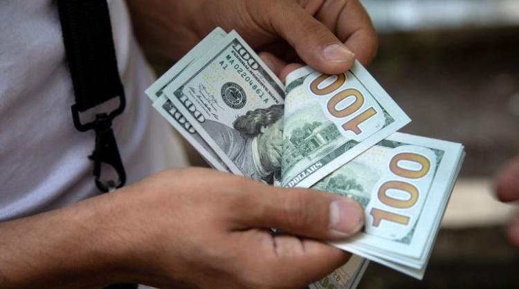 سعر صرف الدولار الأمريكي مقابل العملات العربية والعالمية.