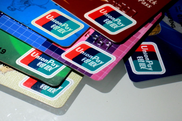 بعد-قرار-فيزا-وماستر-كارد-تعلي