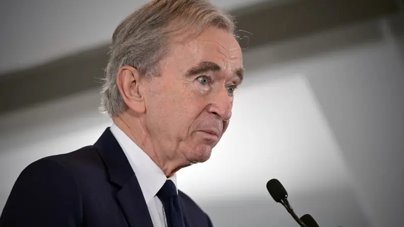 من هو برنارد أرنو أغنى شخص في العالم؟