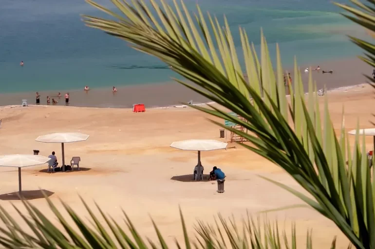 حرب-إسرائيل-وإيران-تضرب-قطاع-ا