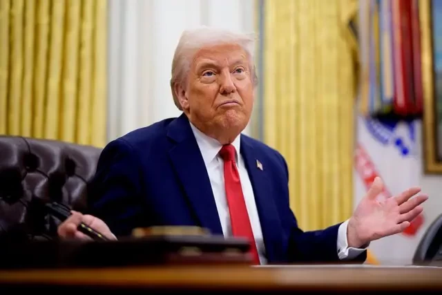 تقرير-ترامب-يفرض-رسوما-جمركية