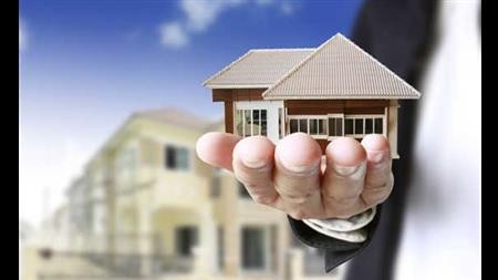 البنوك المركزية ترفع الفائدة.. ضغط عالمي على قروض المنازل والتمويل