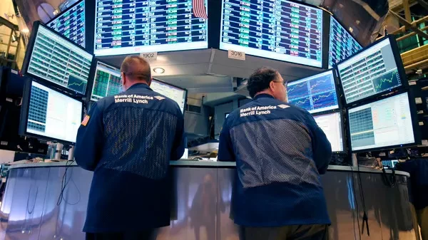 تراجع البورصات العالمية مع ترقب المستثمرين لبيانات التضخم الأميركية